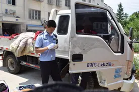 入伏首日东海公安民警如何接受“烤”验图片
