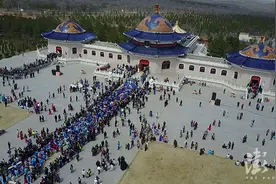 翼虎·山河·寻路胡焕庸线上的中国｜鄂市：成吉思汗守灵人图片