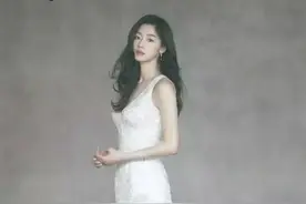 全智贤喜怀二胎，怎么36岁的她依然少女感十足？（文末有福利）图片