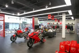 杜卡迪在华最大经销商展厅落户北京金港图片