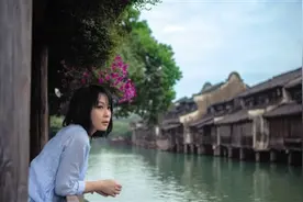 刘若英重回乌镇，初见的感动一直在图片