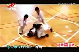 跆拳道小朋友遭袭击，本想秀一下的，谁知道直接被撂倒！图片