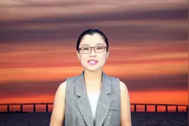 用手洗脸VS毛巾洗脸，究竟哪种方式刚好用？视频封面