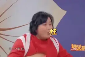 王牌5：花花可以去做编剧了，关晓彤太难了，两头挨打！图片