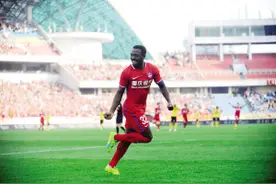 力帆2:1赢恒大 重庆球迷嗨惨了图片