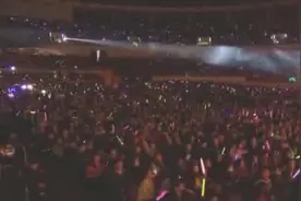 歌曲《一生何求》现场带字幕，演唱：歌手李图片