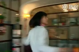 艾克里里跻身一线女星 蹭猫跳舞搞怪不停歇图片