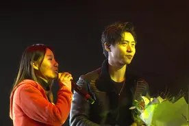 兰州小伙魏晨回家开演唱会——现场爆满，粉丝满满的爱图片