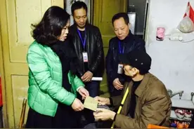 为民办实事 这个48岁的温州女人成了“网红”！图片