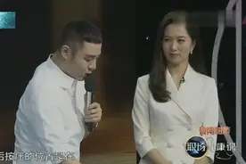 如果朋友喝醉酒倒地或晕倒该怎么施救，专家现场示范