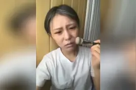 找女朋友的时候，一定要先带她去游泳看看素颜，不然你会后悔的！视频封面