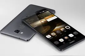 华为手机保修期内不给修 消费者投诉发热变形图片