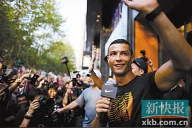 C罗中国行燃爆了！“希望我也能够激励中国足球”图片