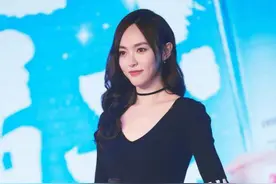 唐嫣王鸥时尚正确示范 一条choker轻松玩儿转一夏图片