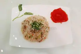蕃茄鸡蛋肉丝炒饭图片