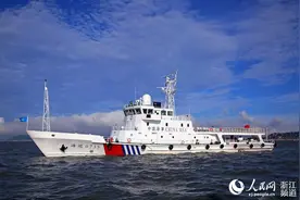 舟山海事局60米级海巡艇“海巡0735”正式列编图片