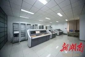 长沙地铁4号线建设提速 滨六盾构区间成功贯通图片