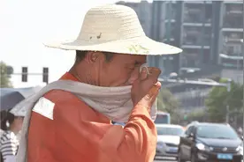 体温42.6℃！一位大爷热到脏器衰竭 防暑降温很重要图片
