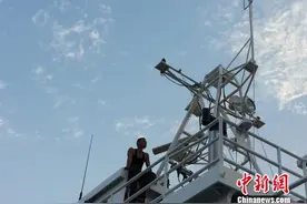 高温下的坚守：奋战在一线的浙江海警官兵在85℃温度下执勤图片
