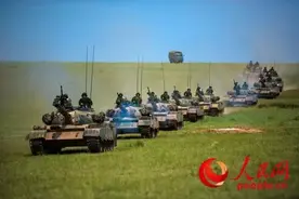 决战朱日和！一起来感受央媒记者曾体验过的“硝烟战火”图片