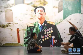 庆祝中国人民解放军建军90周年摄影展在京开幕图片