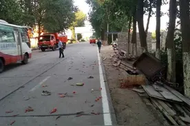 七旬老汉被撞肇事者逃逸，湖北警方凭一张旧名片顺藤摸瓜破案图片