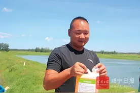 河南小伙扎根咸安农村创业养对虾 3年时间成就咸宁“虾王”图片