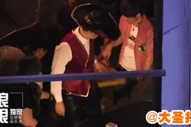 不错哦！周杰伦化身牛仔变魔术 小公举没有胖图片