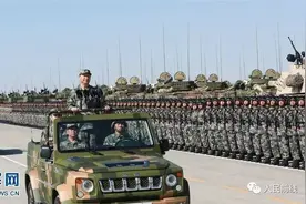 「时评」“沙场阅兵”是庆祝建军节最好的方式！图片