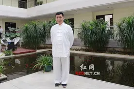 “叼嘴巴”唐明湘：嘴巴“叼”还“挑”品质图片