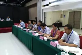 漯河高中学费要调整了，上高中的家长快看看该给孩子准备多少学费！图片