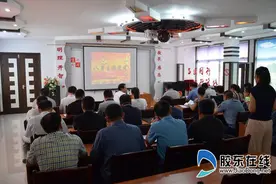 莱州公路局举行八月主题党日活动（图）图片