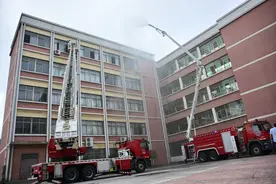 义乌：高层建筑消防安全演练图片
