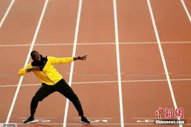 博尔特“无金”谢幕：“闪电”过后 星辰暗淡图片