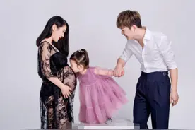 王栎鑫二胎出生 李娜引领体坛二胎潮图片