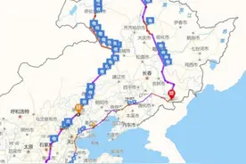 67岁老大爷骑电动车远游漠河 新蕾电动车被赞“千里马”图片