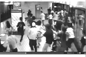 各地地铁频发乘客恐慌奔逃事件 遇突发该怎么办？图片