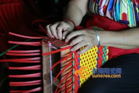 高手藏民间：东莞大朗巧妇编个篮子装荔枝 居然远销海外图片