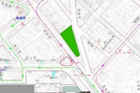 哈站南北广场临时开通接驳班车图片