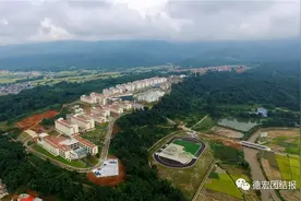 砥砺奋进的五年丨德宏高等教育稳步发展图片