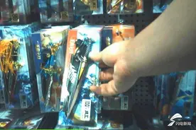 济南儿童玩具市场调查：毛绒玩具眼睛轻轻一拨就掉图片