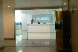 押金退不了、电话打不通，酷骑单车被曝跑路？记者实探通州万达总部发现……图片