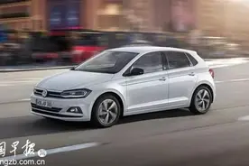 大众全新一代POLO正式发布，内饰超帅，酷似帕纳梅拉图片