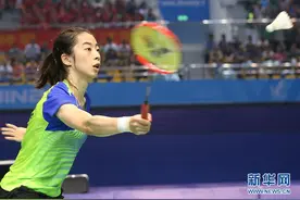 高清全运会羽毛球女子单打，陈雨菲夺冠图片