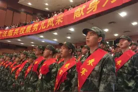永康249名新兵今起启程赴军营图片