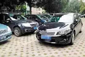 爱车被堵？一个电话，便民挪车服务马上到！图片