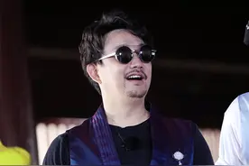 《极限挑战》男人帮片场寻少侠 罗志祥成黄磊新徒弟图片