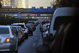 你见过共享摩托车吗？丨业界图片