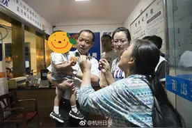 19岁爸爸2万元卖掉2岁儿子，给了孩子生母300元，然后转身就走……图片