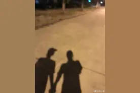 薛之谦晒牵手照疑似复合：那就再爱一次吧图片